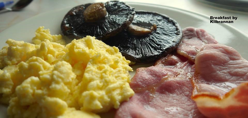 photo of the kilbrannans scrambled eggs, mushrooms and bacon